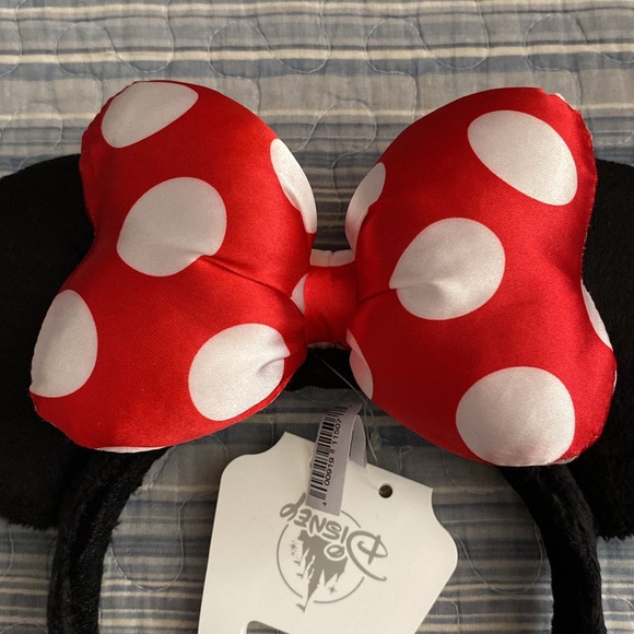 NWT, DISNEY Minnie Mouse Ears headband - Picture 2 of 11